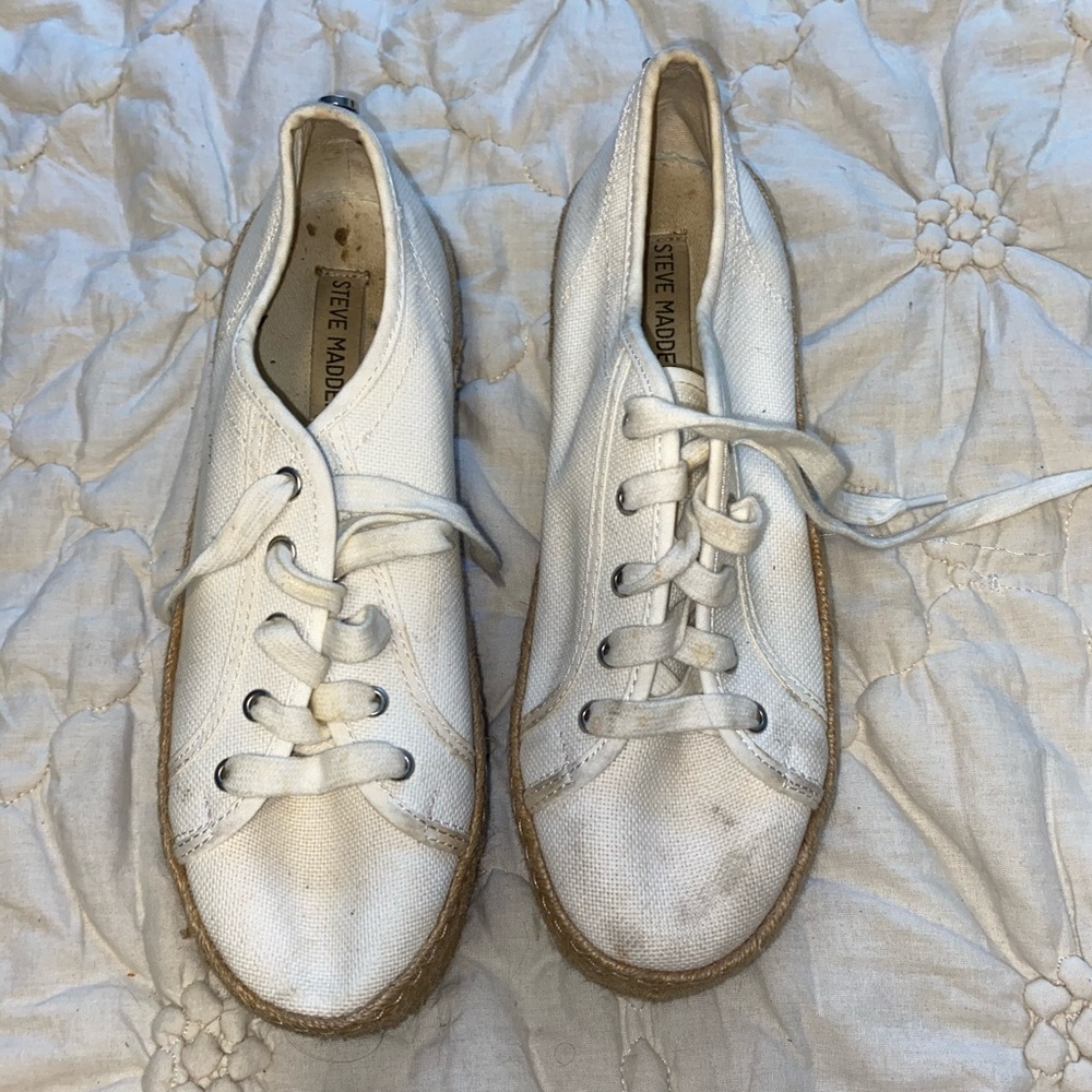 Steve Madden platform sneaker